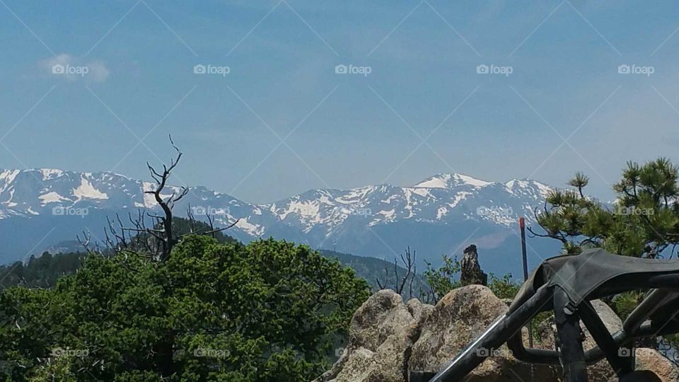 Pertly snow capped mountains