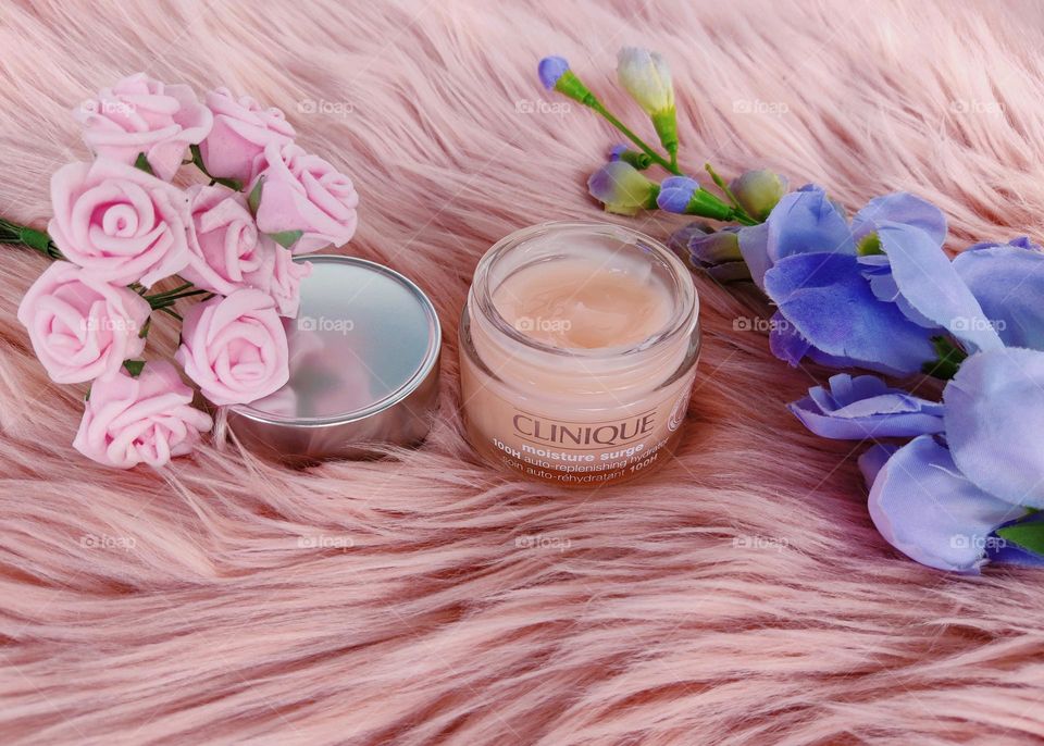 baby pink 😍😍  and beauty product 💃