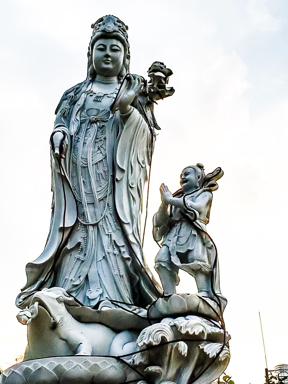 Guan yin statue