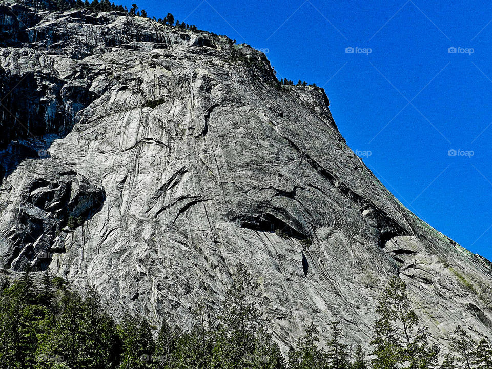 Yosemite Cliffs