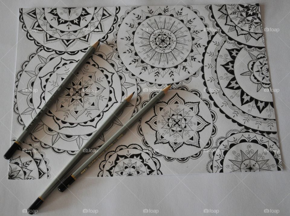 Black and white mandalas 