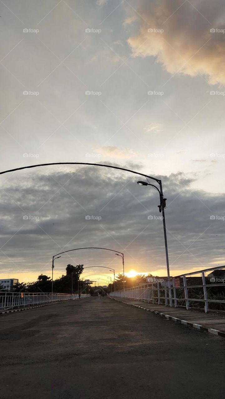 jembatan lama Kediri pagi