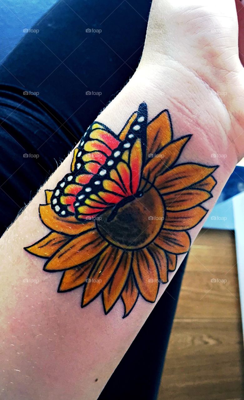 Sunflower & butterfly 