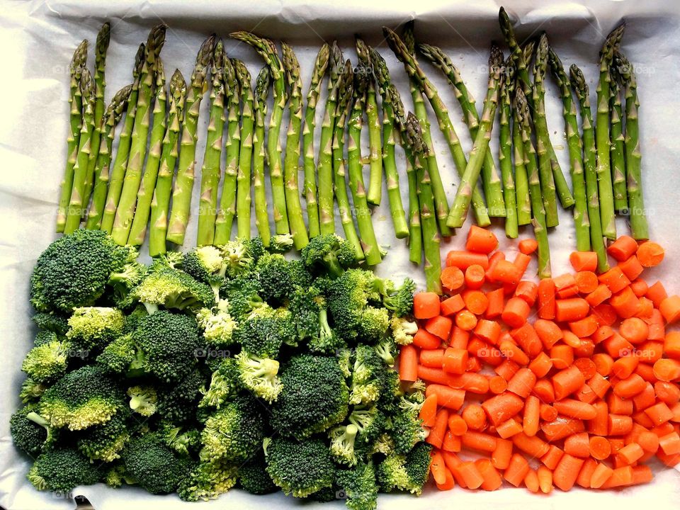 Asparagus Broccoli & Carrots Ready for the Oven