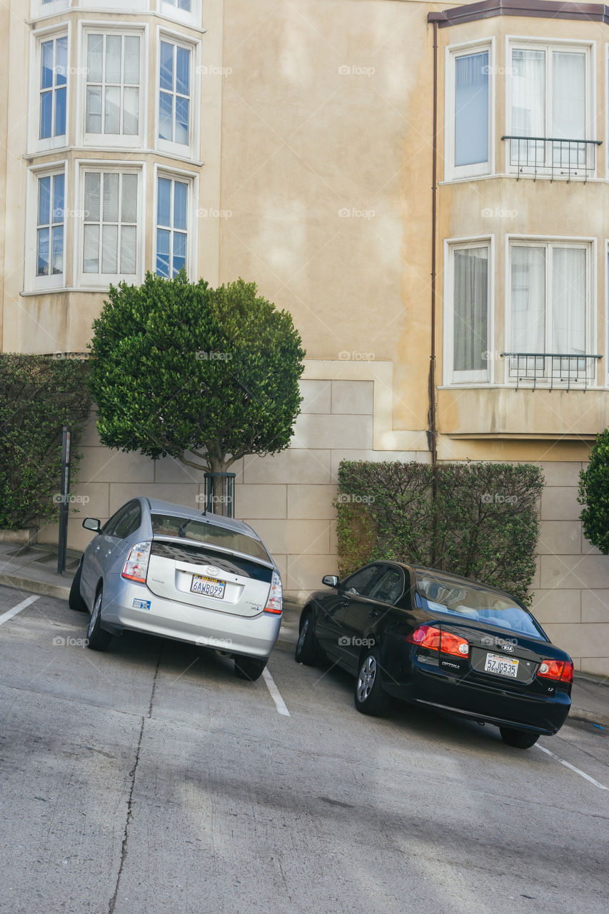 Angled slopes street on Sam Francisco hill streets