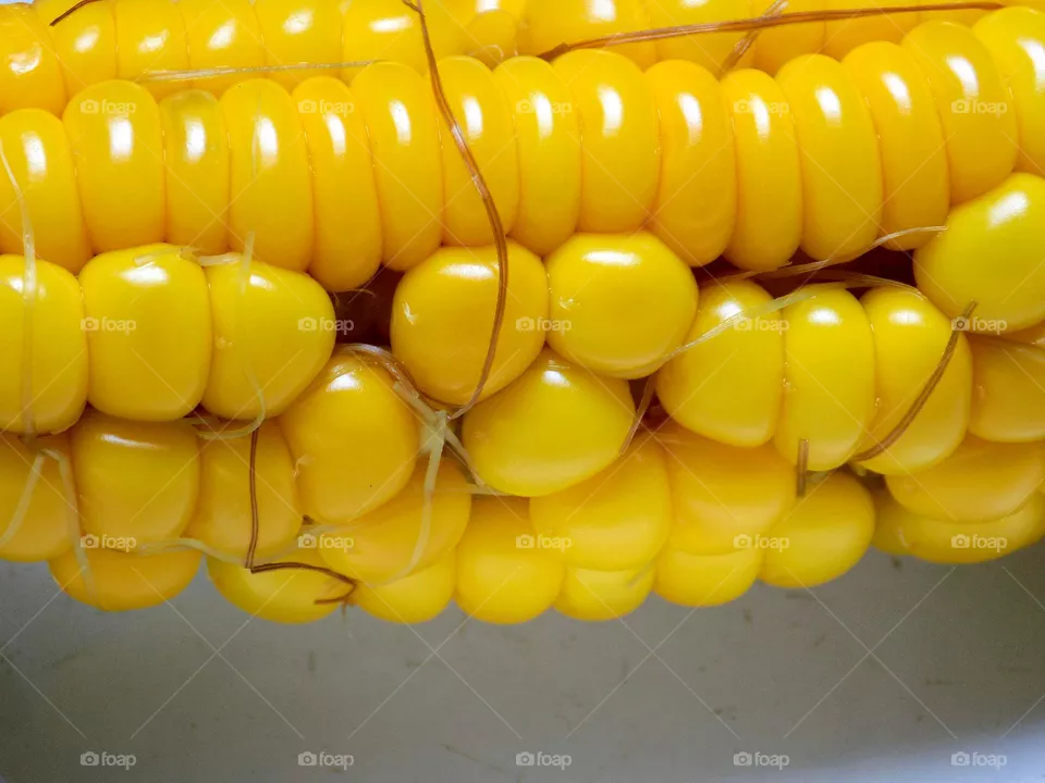 Boiled corn
