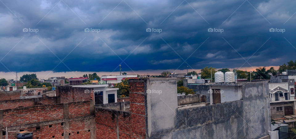 Dark cloudy sky gives me goosebumps before the rain