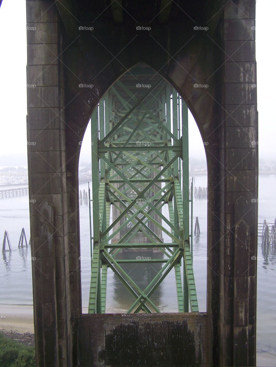 Oregon coast. The bridge new port 