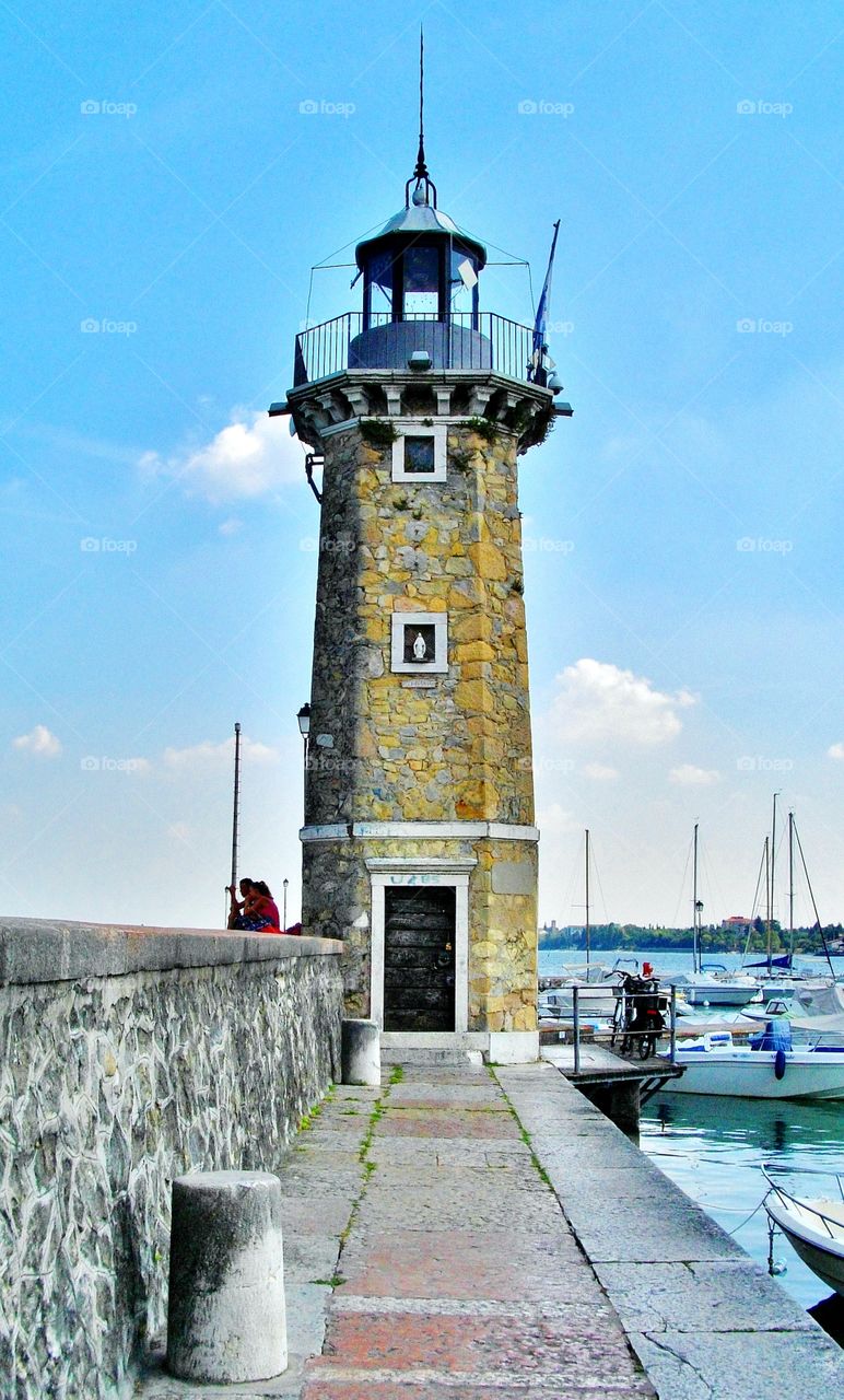 A little lake lighthouse