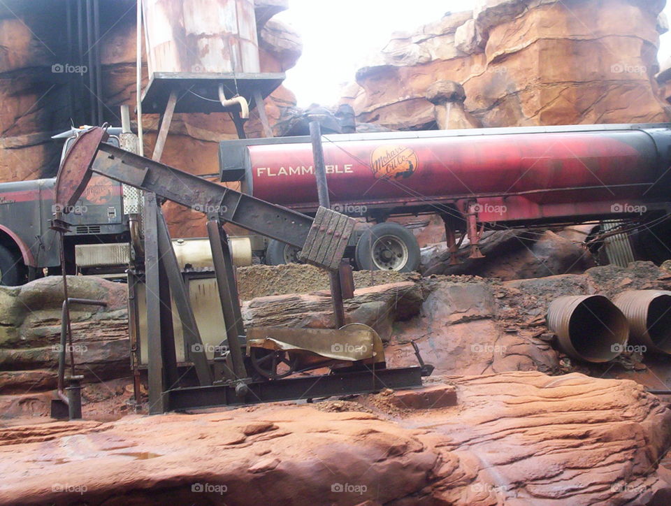 WDW/MGM - Gas Tanker