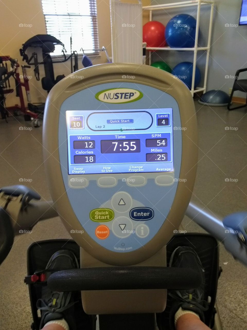 work out on recumbent machine