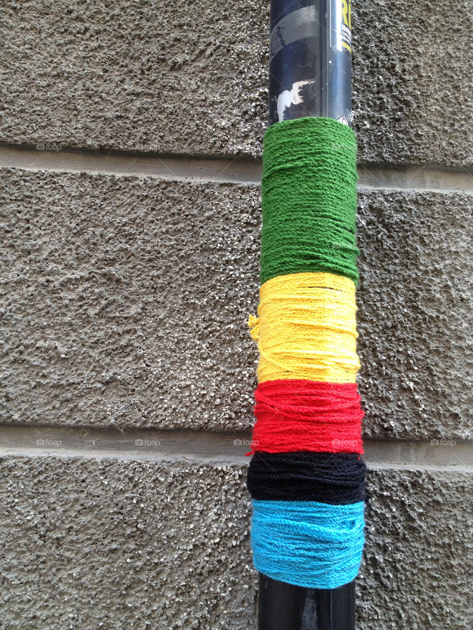 street lamppost art yarn by carina71