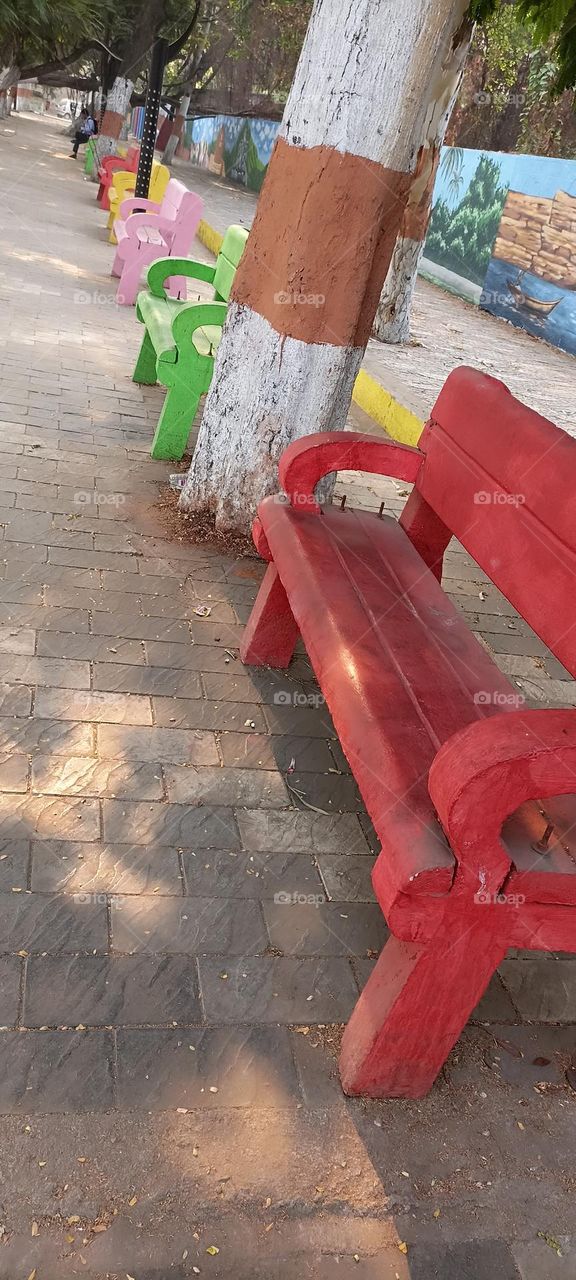 two different colors close to each other.