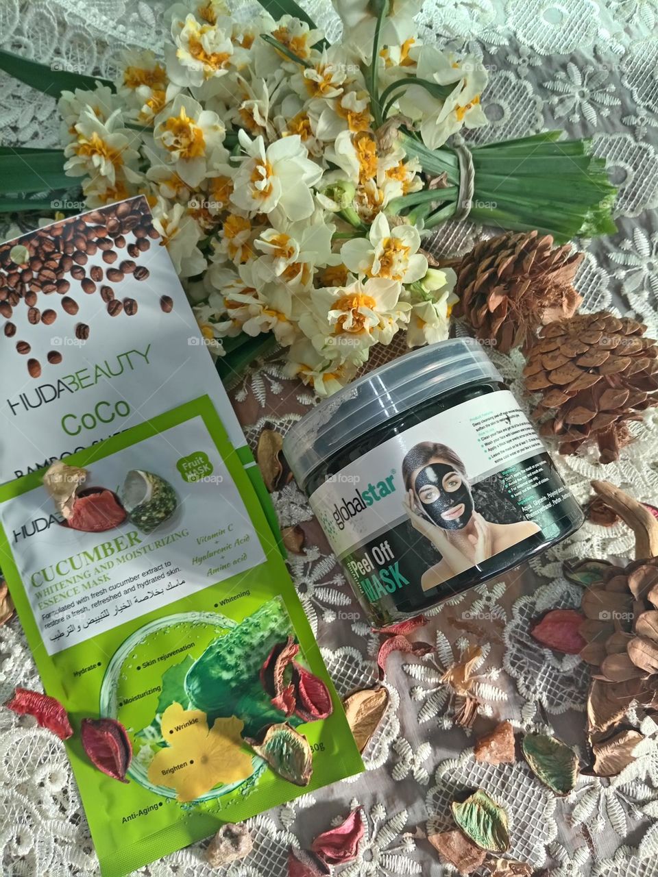 Charcoal mask for the skin