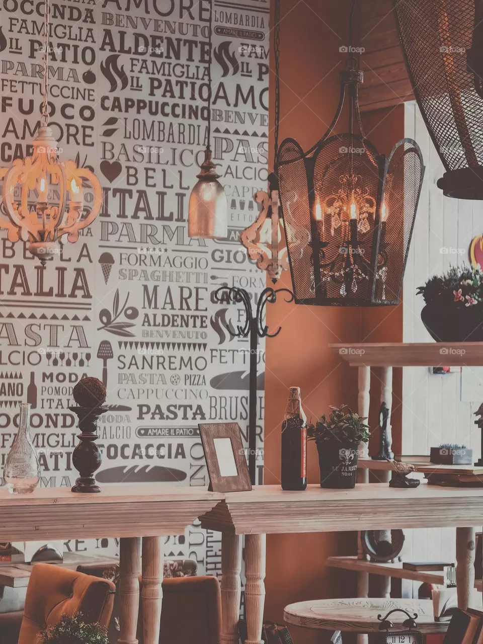 Vintage Cafe