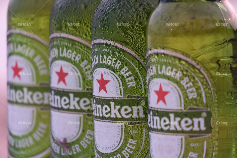 Cool down summer hot on the beach with Heineken