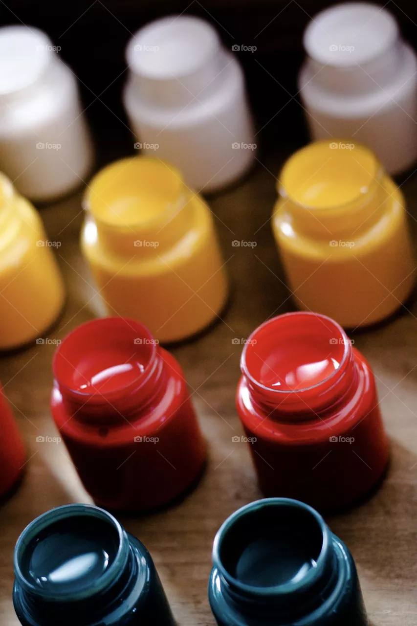 paint pots