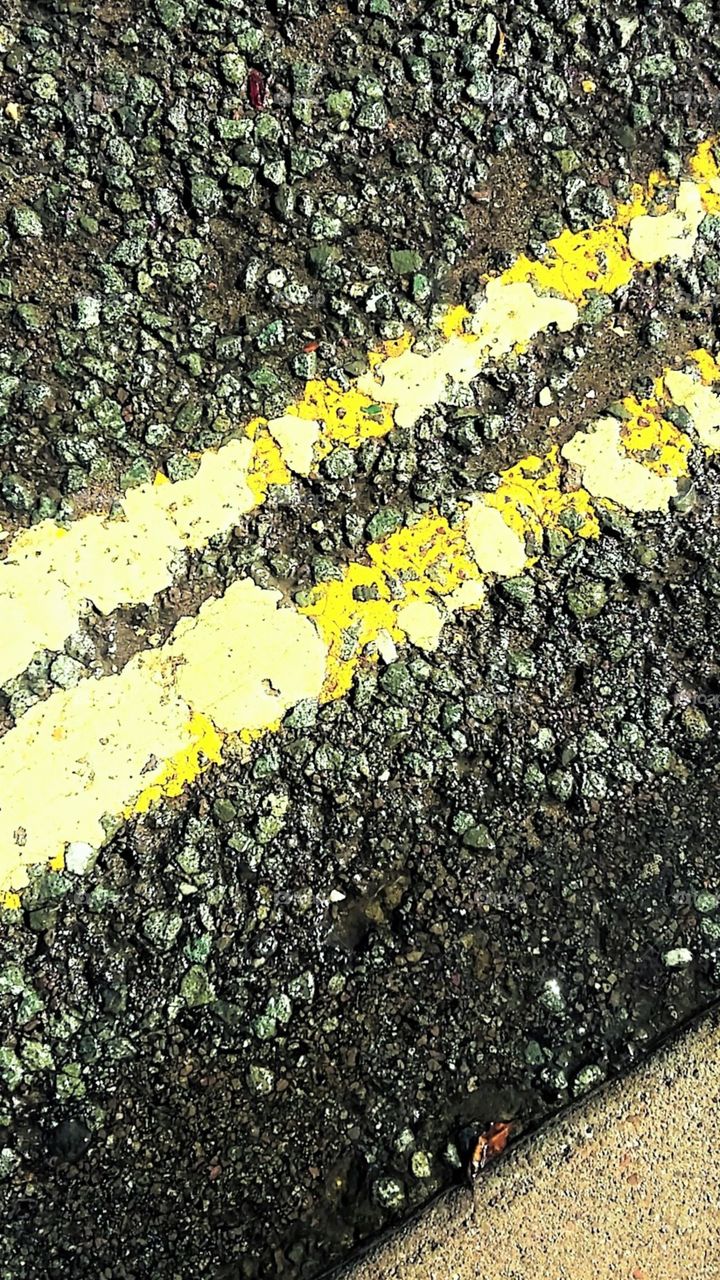 Double Yellow Lines