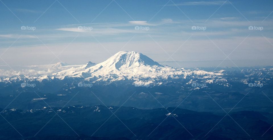 mountaintop of mont rainer