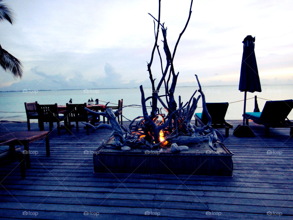 Bon fire resort