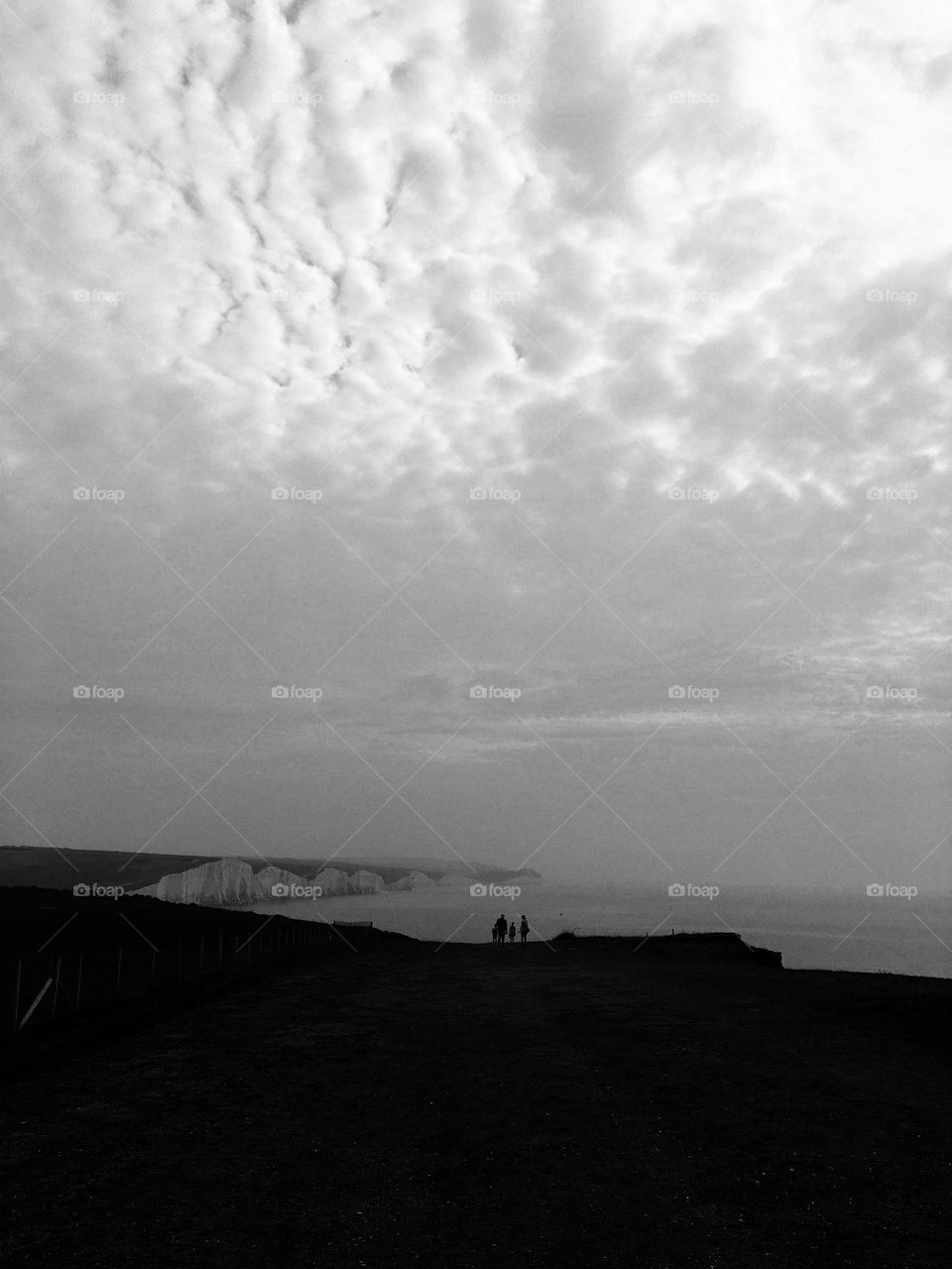 Walk to the Seven Sisters (B&W)