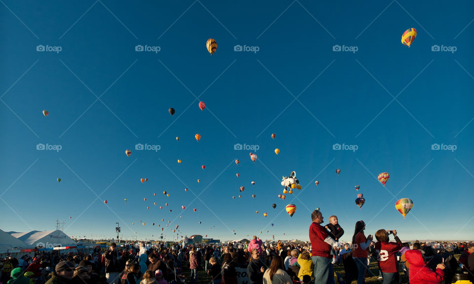people crowd balloon festival by bushler14