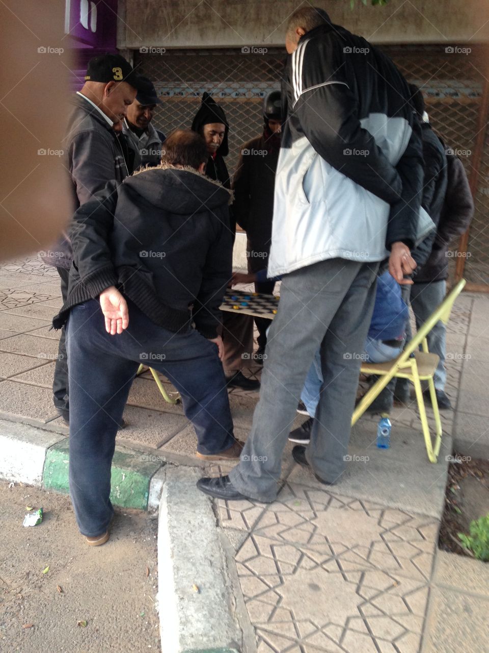 Checkers game in Morocco for the elderly