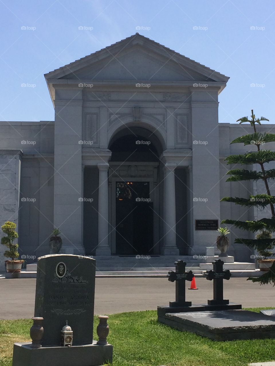 Mausoleum 