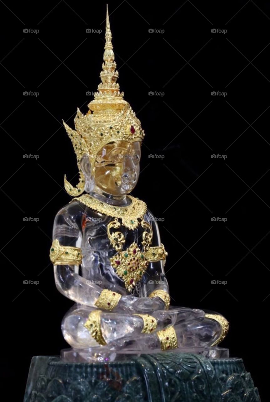 Crystal buddha