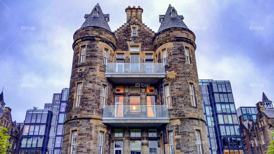 Edinburgh - Old vs. New