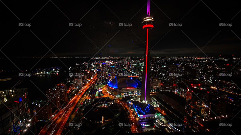 Toronto skyline at night