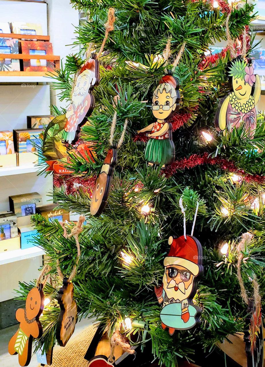 Hawaiian Christmas Tree