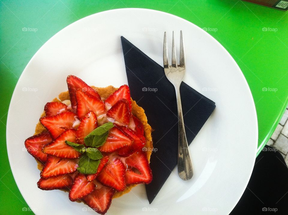 strawberry tart