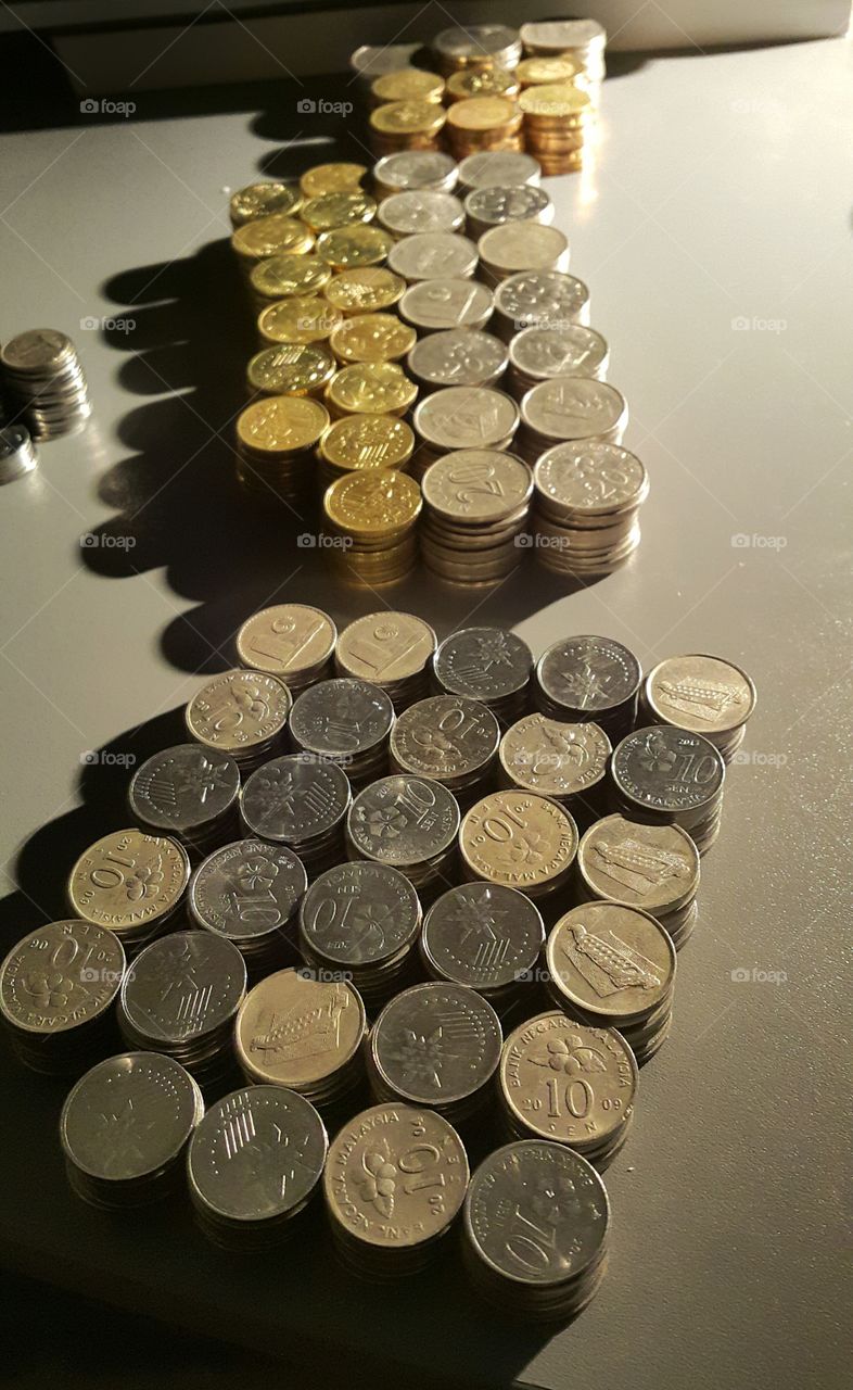 pillers of malaysian coins