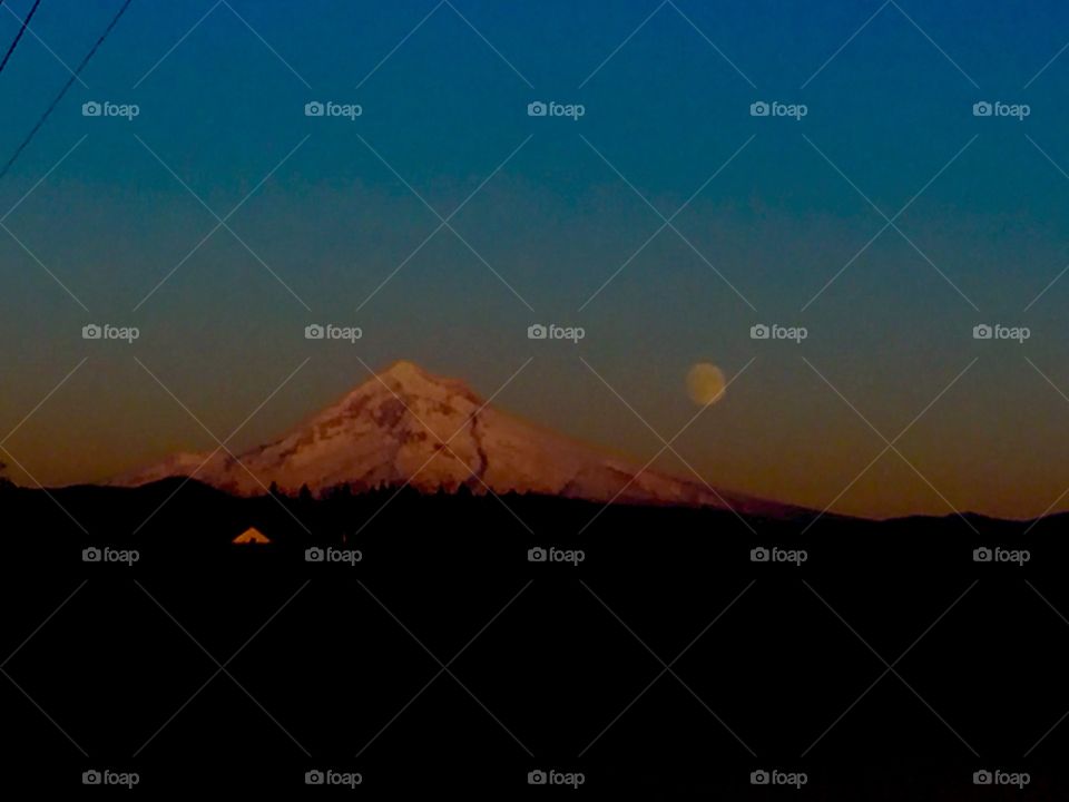 Mt Hood Oregon Sunset full moon