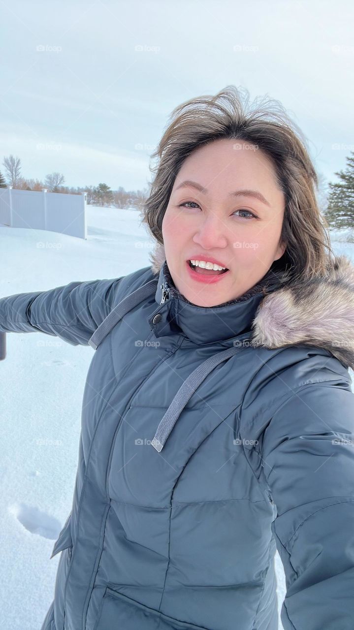 Love snow, happy face, IG : Goozmomgg 