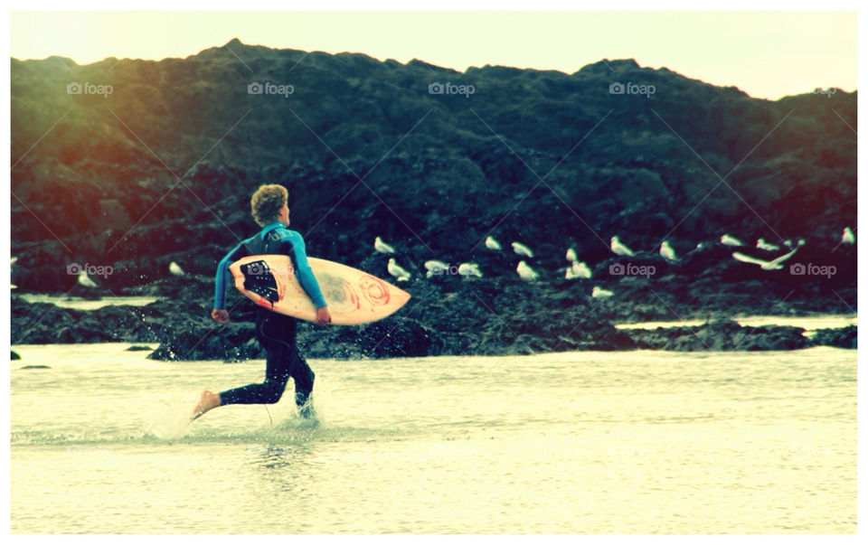 devon ocean water surfing by geebee