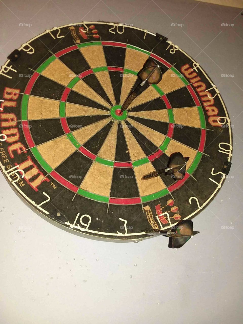 3 darts all thrown at once