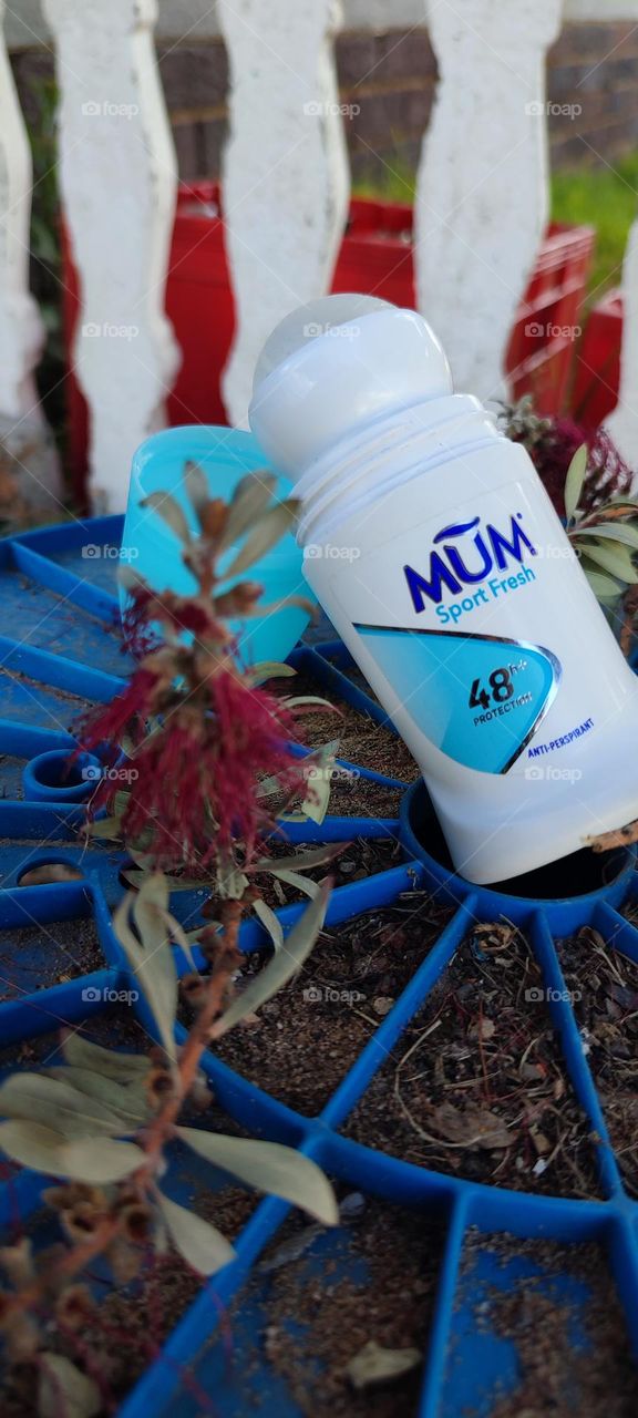 MūM anti-perspirant