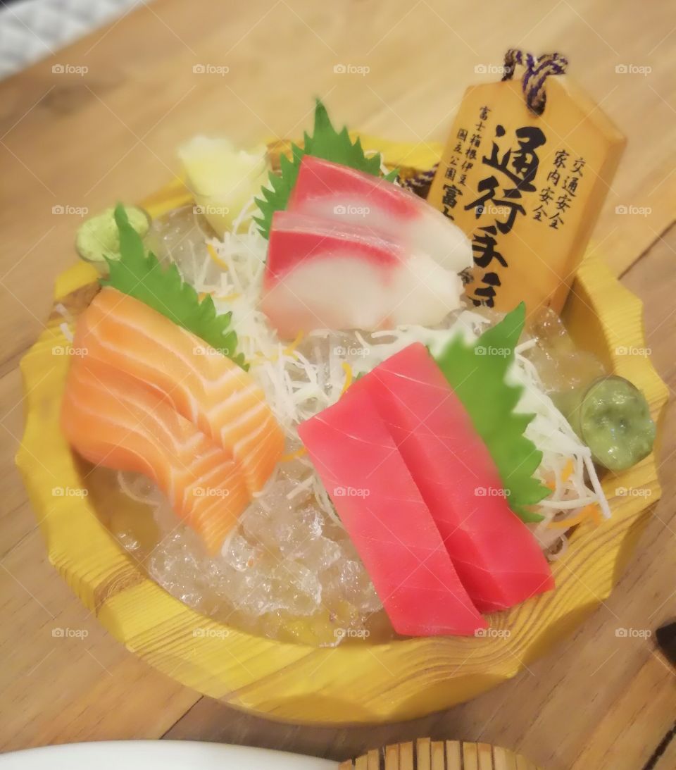 Enjoy Sashimi1