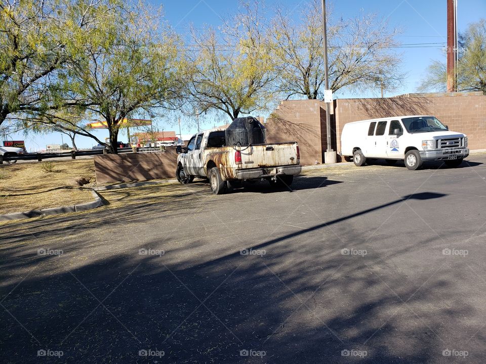 look at this dirty oil, tar all over it