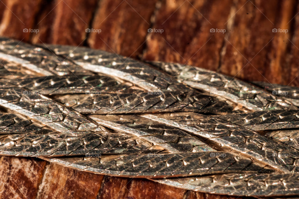 Retro watch metal strips with scales