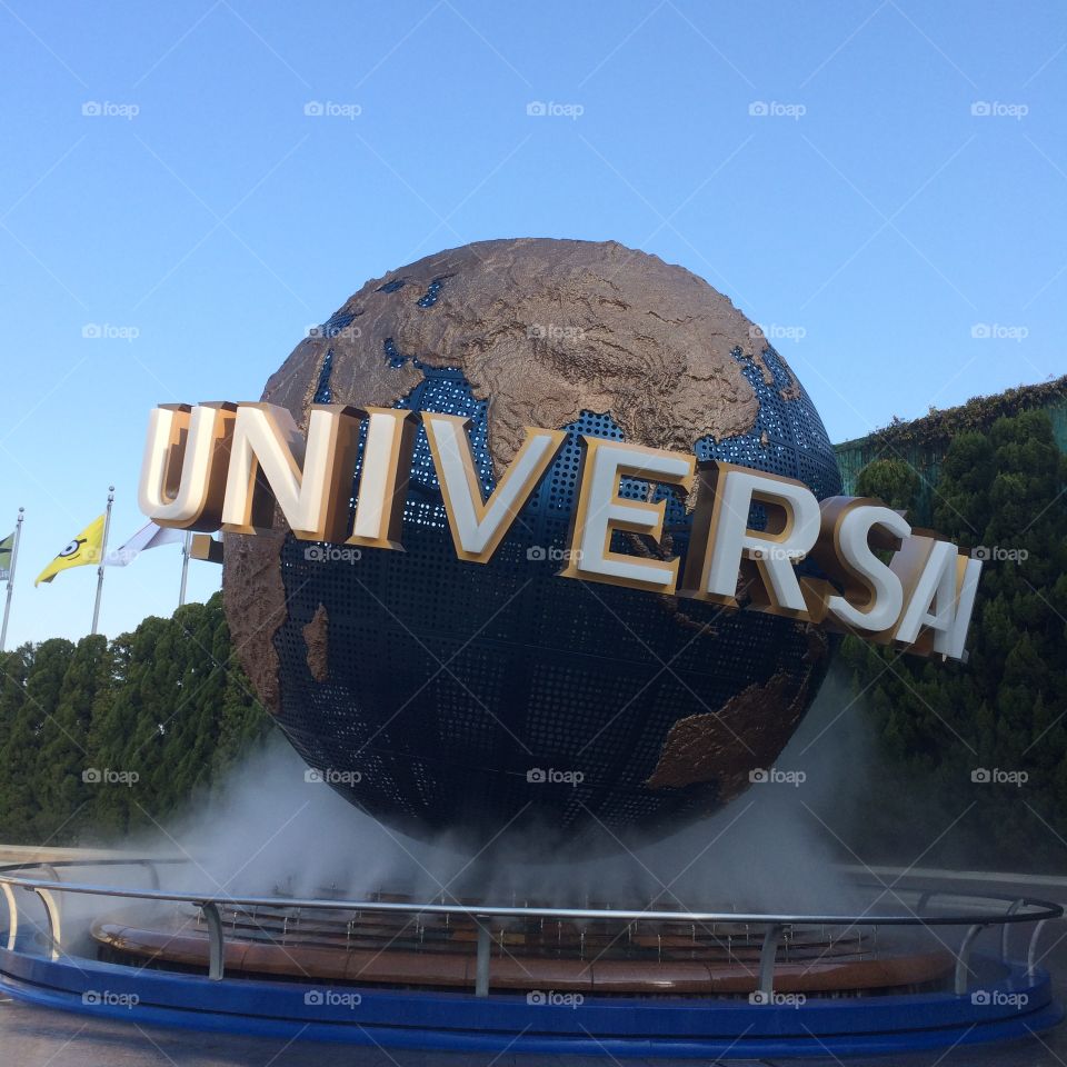 Universal globe 