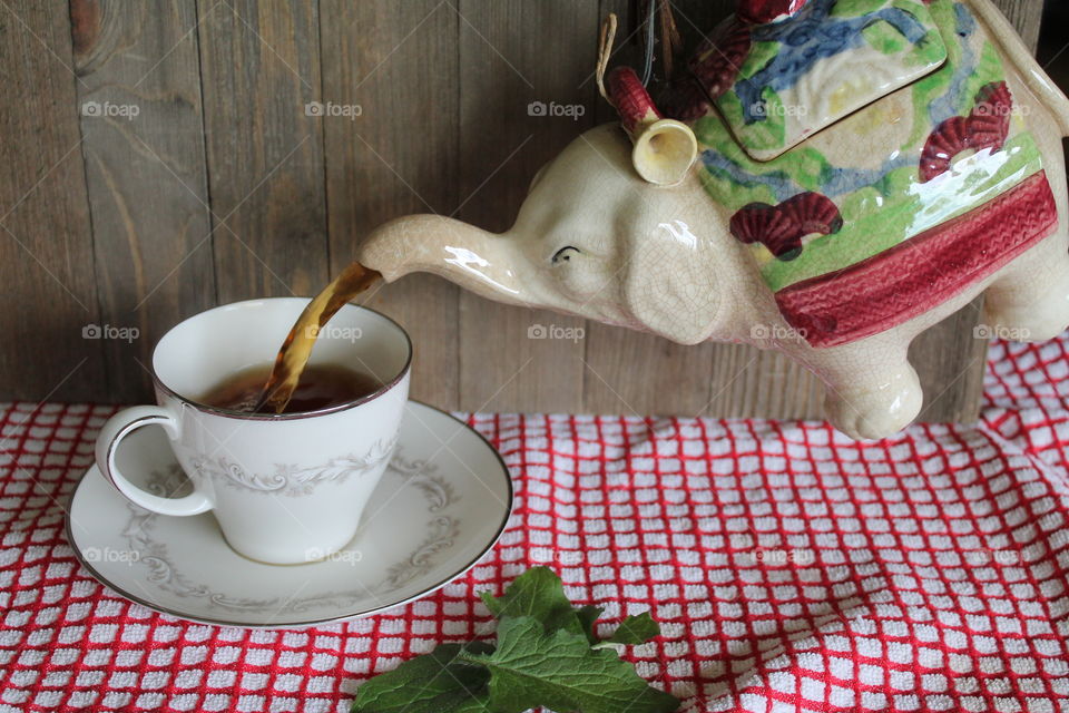 Ceramics elephant teapot