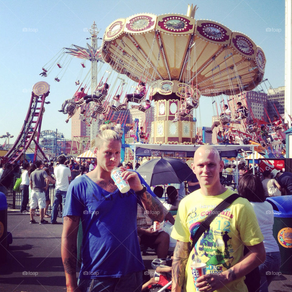 people summer park rides by ny