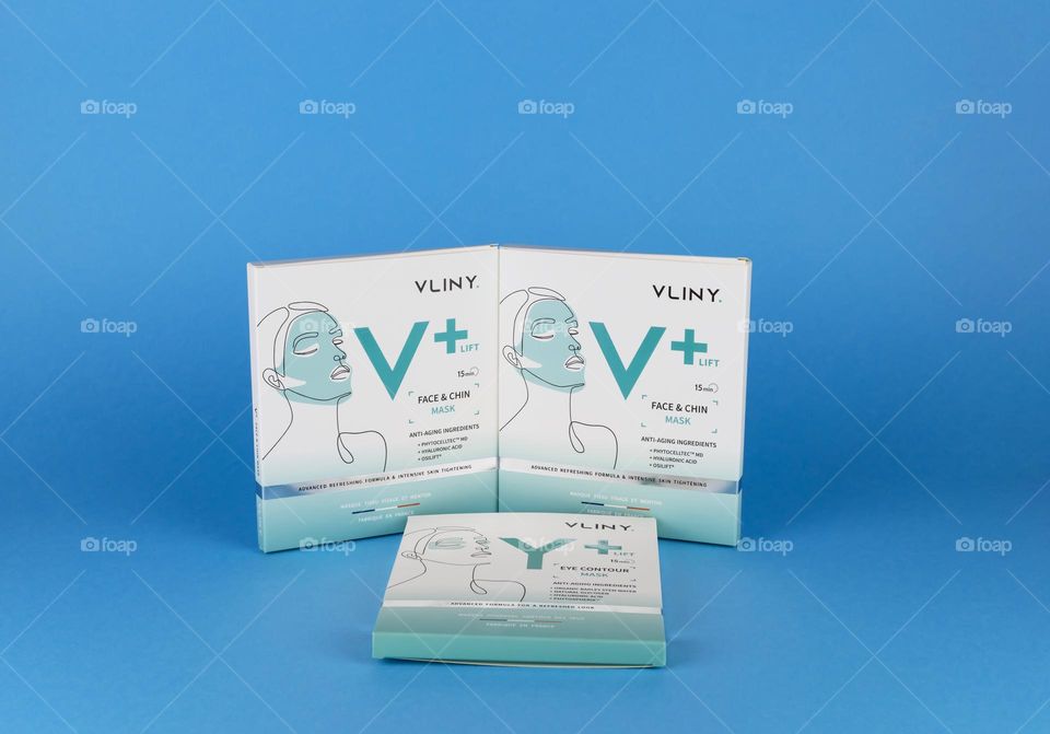 Face mask from VLINY.