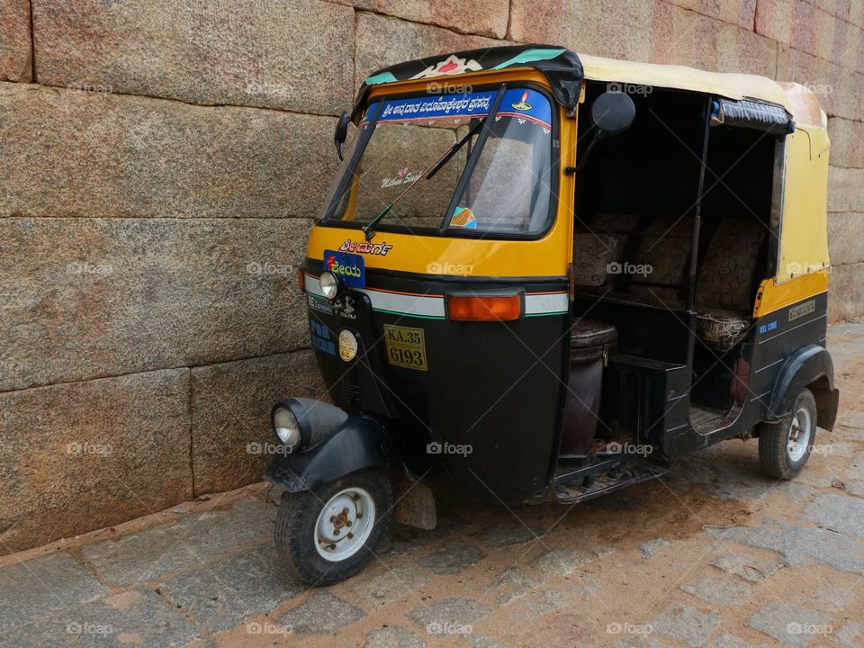 autorikshaw front