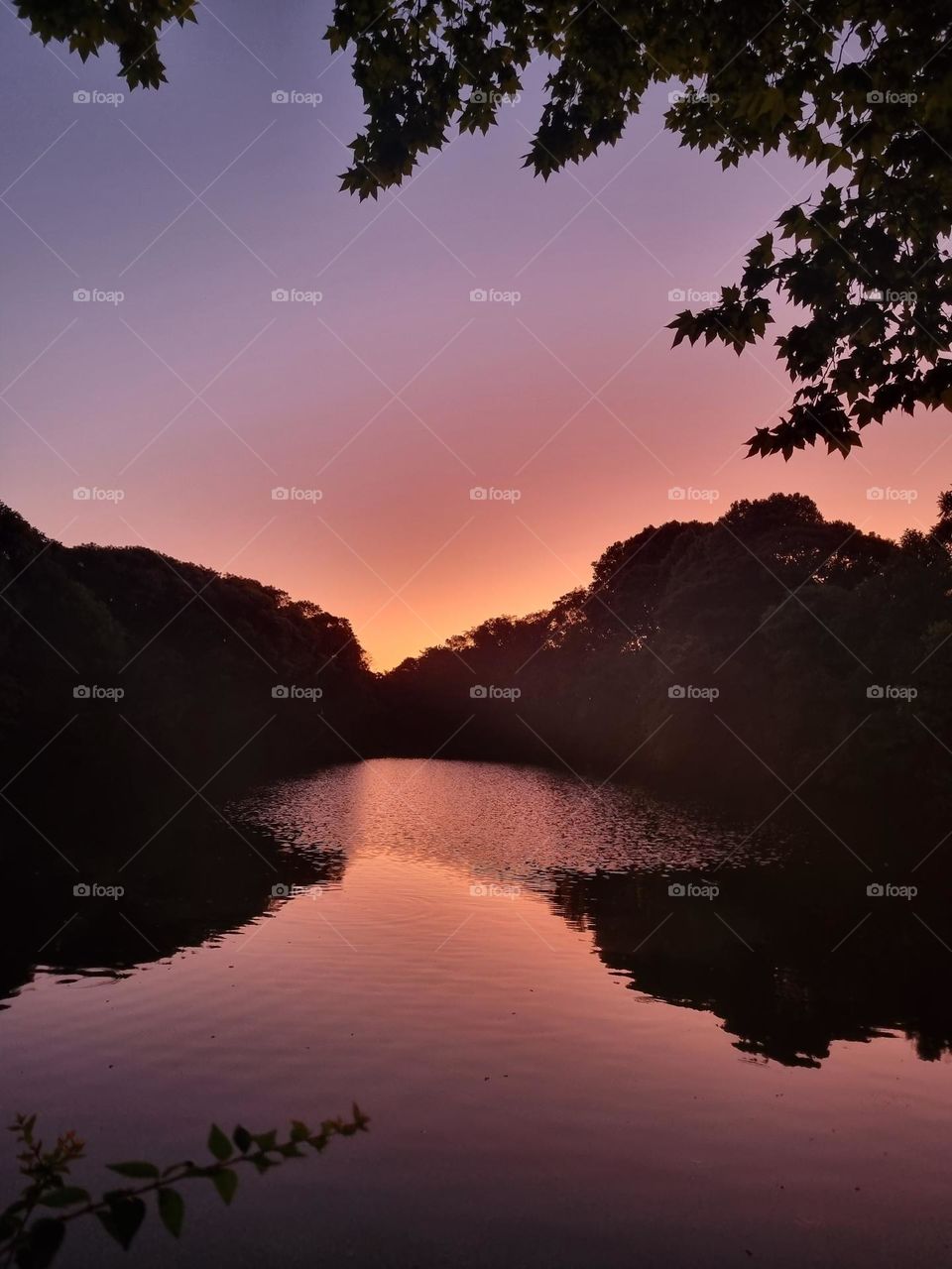 Lagoa no entardecer.