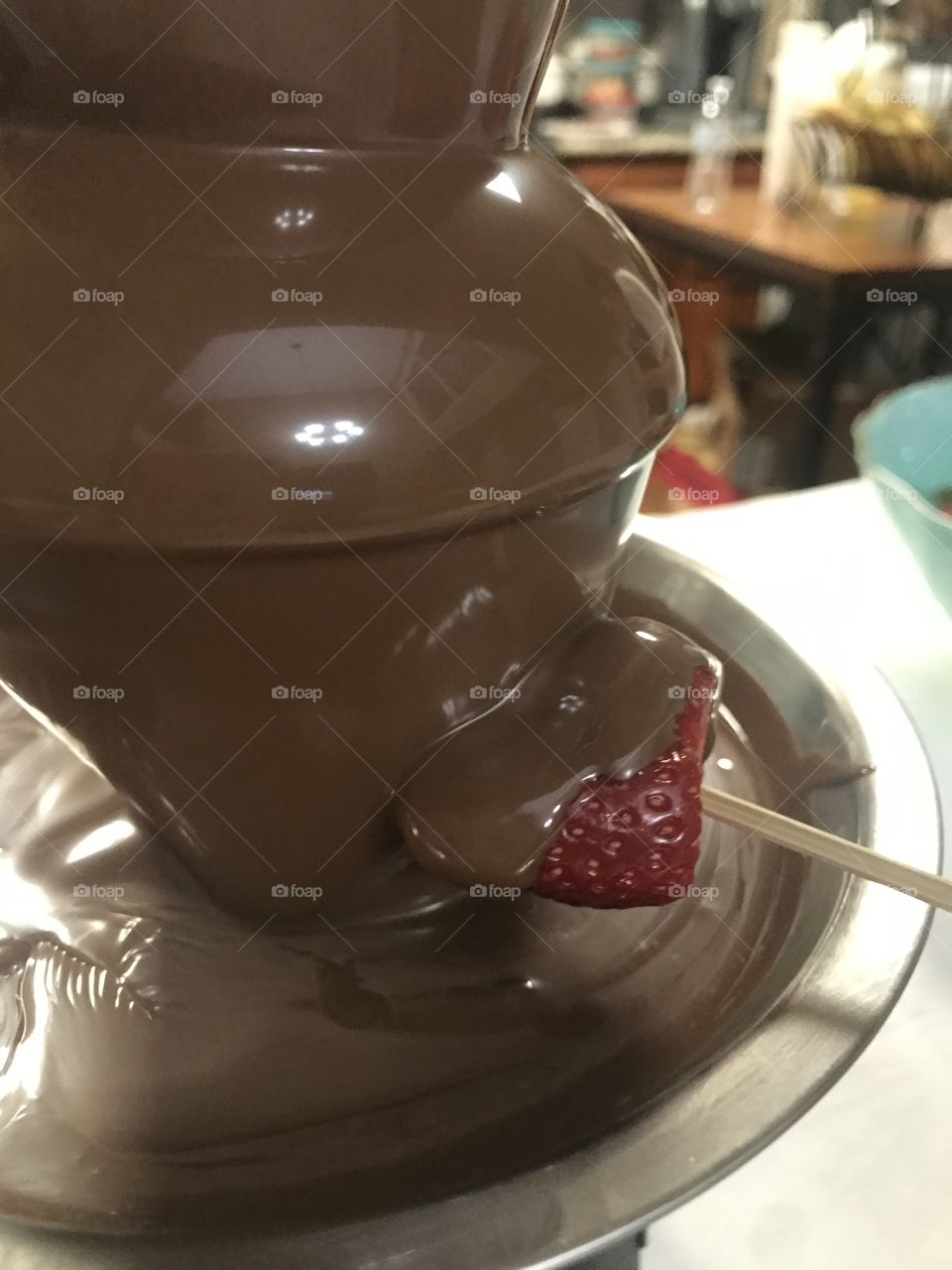 Chocolate fountain of yummy 