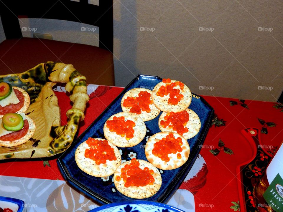 tostadas with caviar 